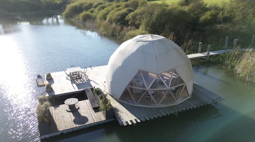 Nos gîtes 5 Gîte insolite dôme géodésique
